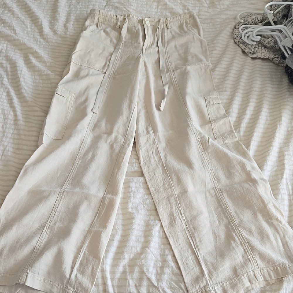 Cream Linen Wide-Leg Cargo Pants